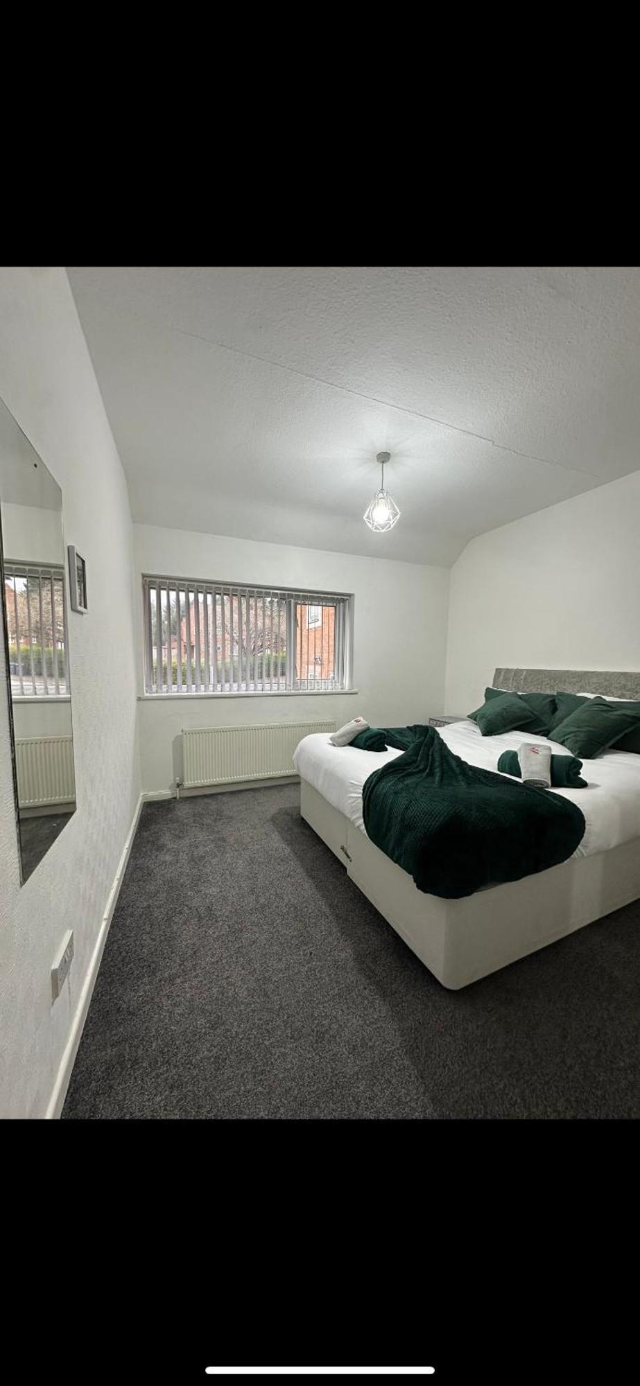 Noormak Nights Apartment เบอร์มิงแฮม ภายนอก รูปภาพ